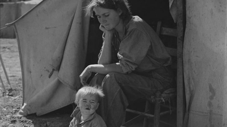 Dorothea lange depression 1930s migrant drought pittsburg grapes flashbak forced wrath refugees mothers steinbeck seca homeless trato compatriotas digno humanizing